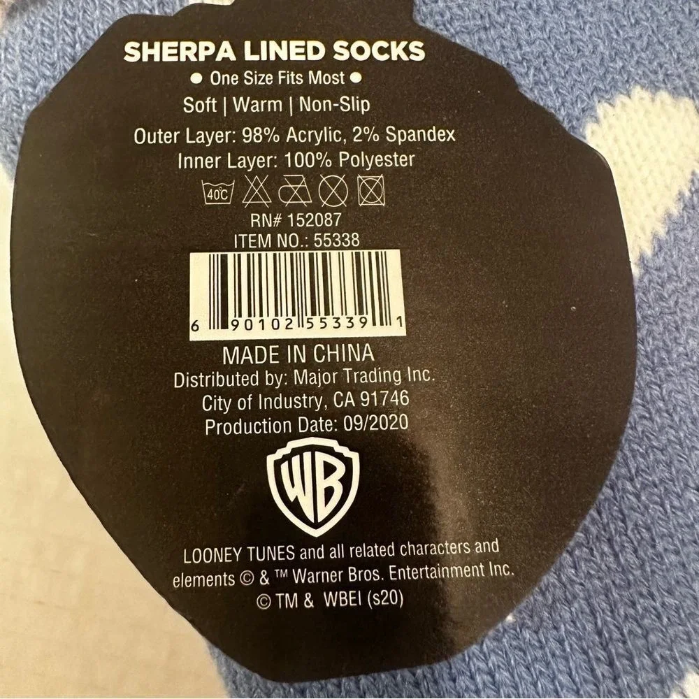 Warner Bros Set‎ of 2 Sherpa Socks Sylvester & Bugs Bunny Warm Cozy OSFM NEW